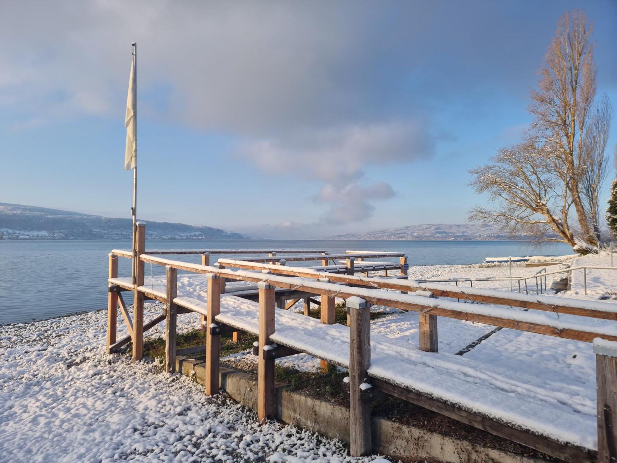 Strandhotel Loechnerhaus Reichenau Esterno foto