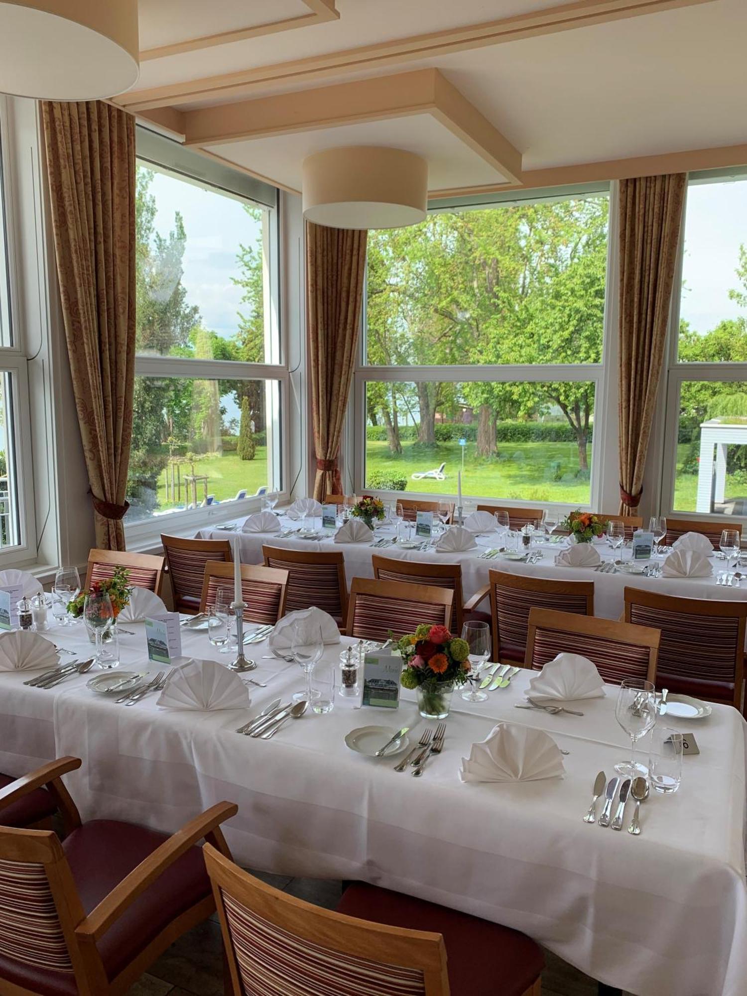 Strandhotel Loechnerhaus Reichenau Esterno foto