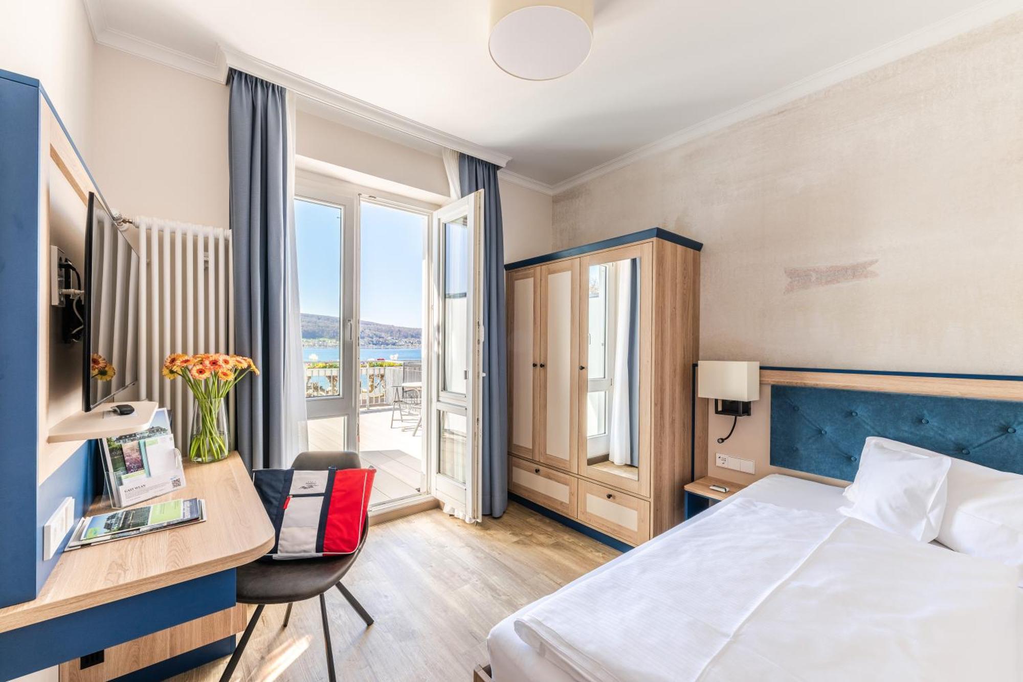 Strandhotel Loechnerhaus Reichenau Esterno foto
