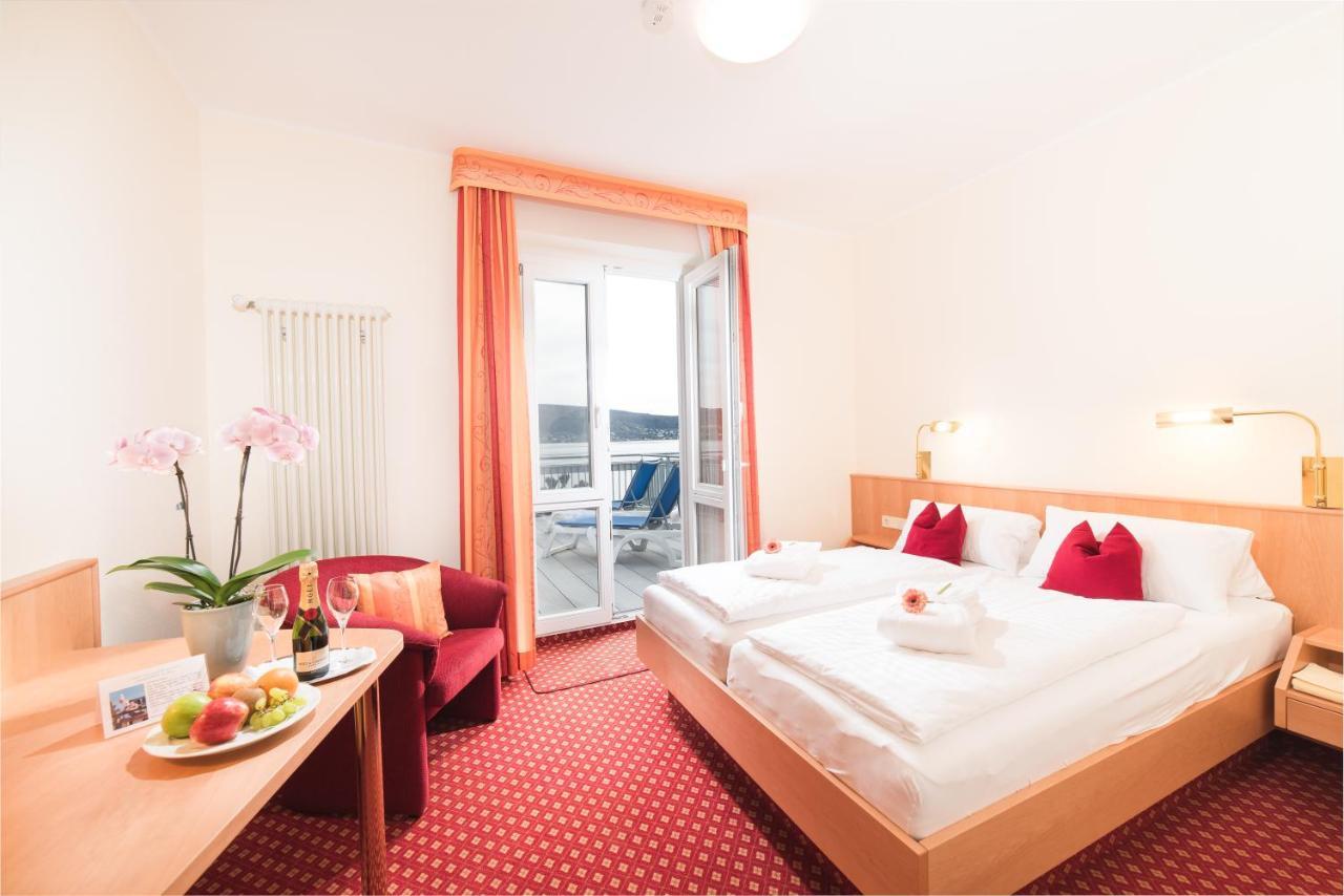 Strandhotel Loechnerhaus Reichenau Esterno foto